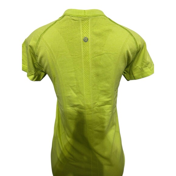 Lululemon Top Women's Lucid Lime Run Swiftly Tech Short Sleeve Shirt Size 10 - Picture 8 of 10